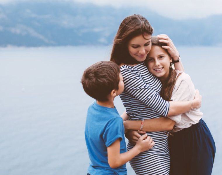 mom with kids