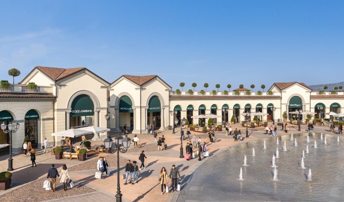 The Serravalle Outlet main plaza