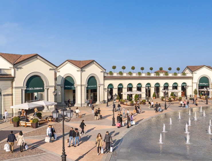 The Serravalle Outlet main plaza