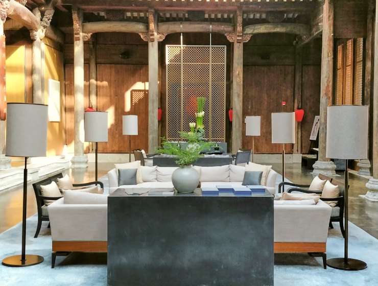 hotel lobby