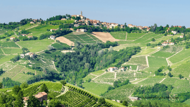 Day Trip Drive Itinerary from Turin to Asti to Serravalle