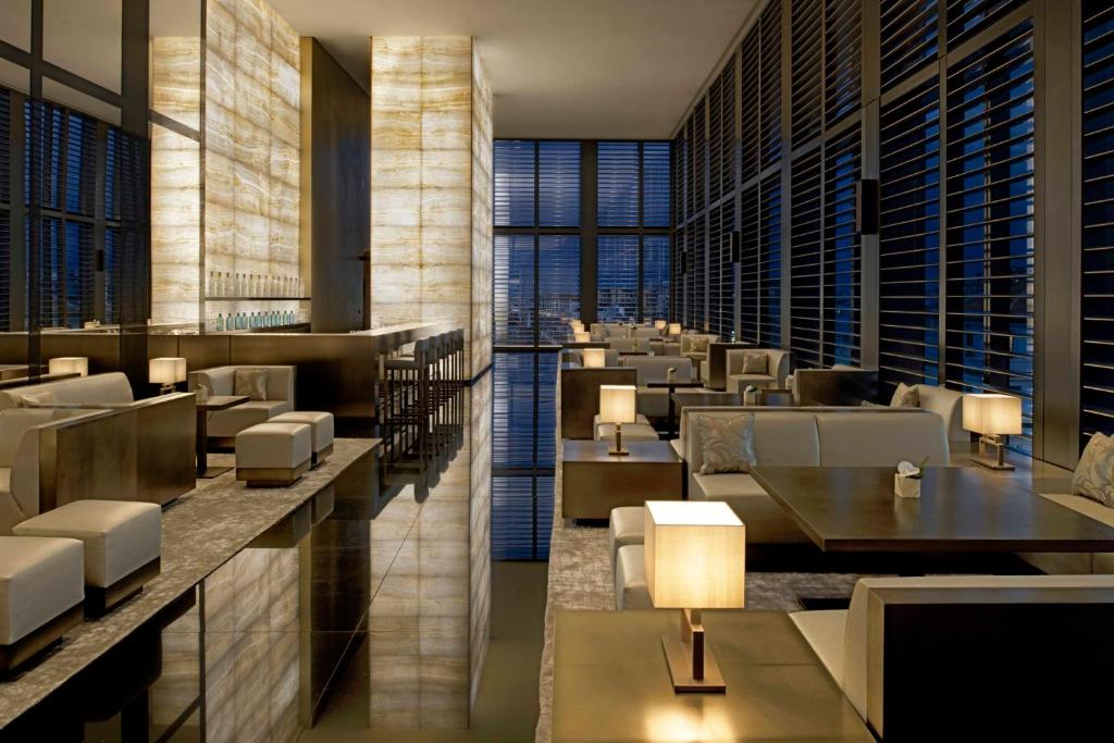 Armani Hotel, Milano