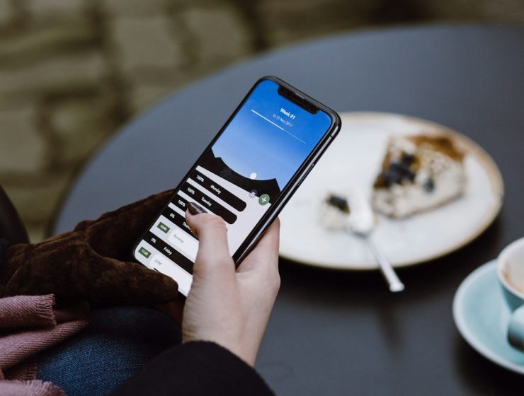photo of smartphone for eSIM guide