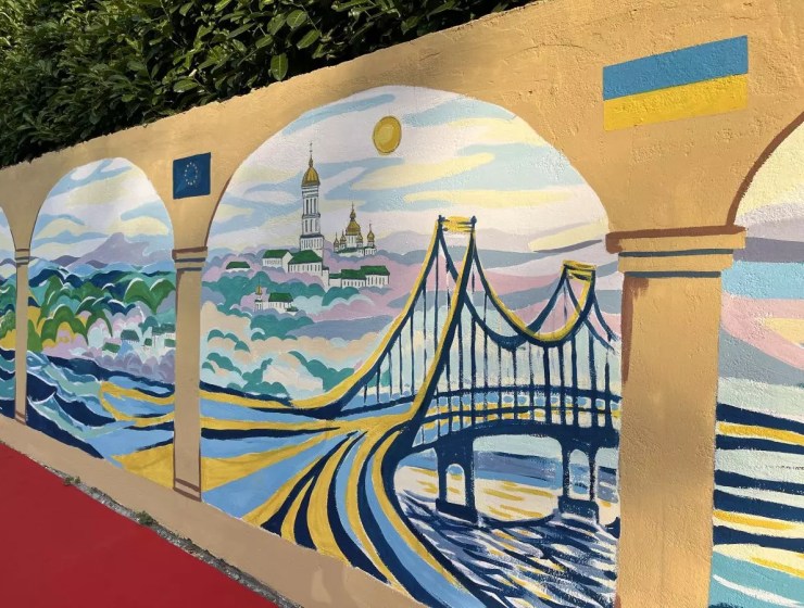Mural of Ukraine in Milan